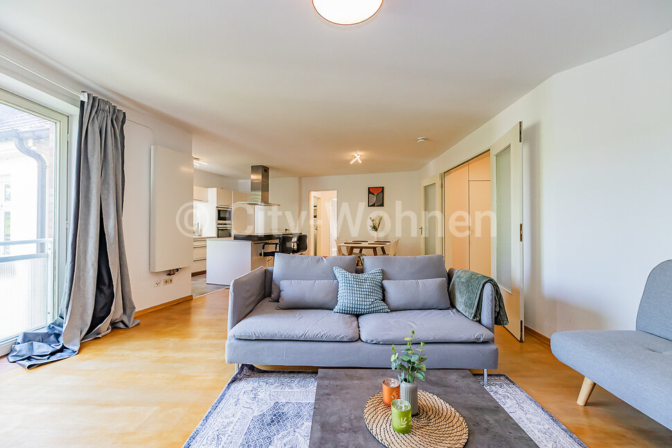 moeblierte Wohnung mieten in Hamburg Winterhude/Semperstraße.