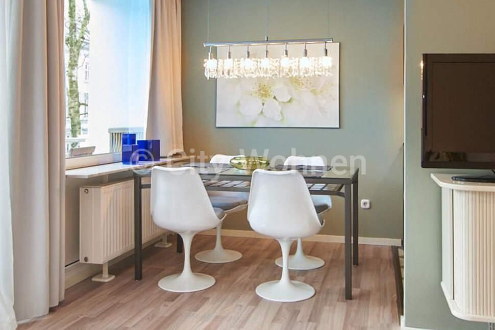 furnished apartement for rent in Hamburg Uhlenhorst/Uhlenhorster Weg.