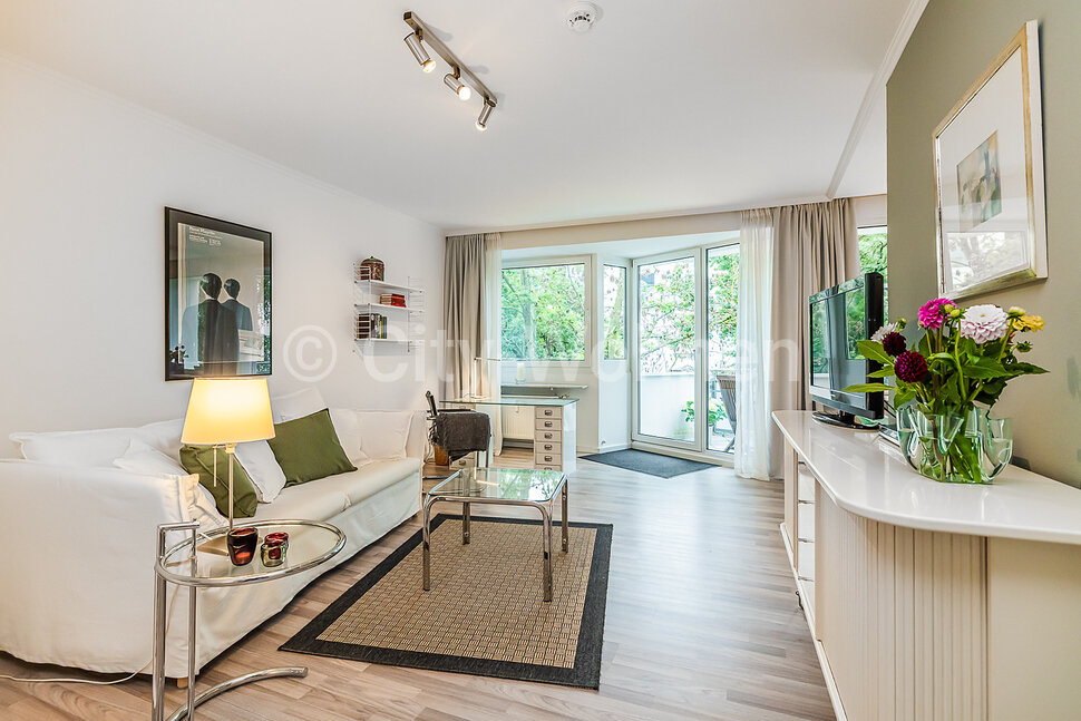moeblierte Wohnung mieten in Hamburg Uhlenhorst/Uhlenhorster Weg.  