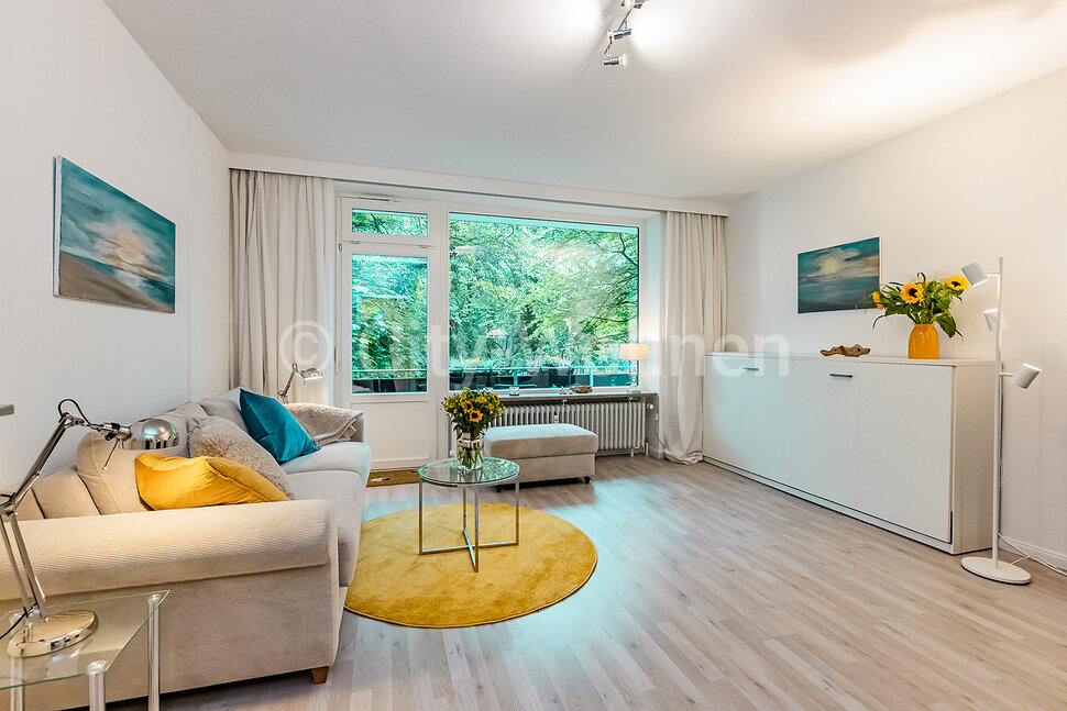 moeblierte Wohnung mieten in Hamburg Harvestehude/Hochallee.