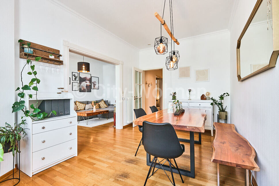 furnished apartement for rent in Hamburg Eppendorf/Tarpenbekstraße.  