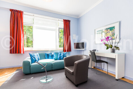 moeblierte Wohnung mieten in Hamburg Hohenfelde/Wandsbeker Stieg. Wohnzimmer