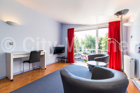 Alquilar apartamento amueblado en Hamburgo Hohenfelde/Wandsbeker Stieg. salón