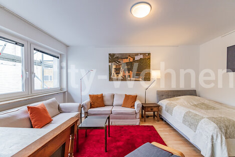 furnished apartement for rent in Hamburg St. Georg/Lange Reihe. 