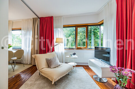 Alquilar apartamento amueblado en Hamburgo Groß Flottbek/Groß Flottbeker Straße. vivir y dormir
