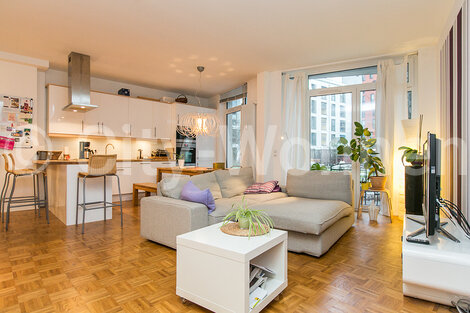 furnished apartement for rent in Hamburg Hafencity/Am Sandtorpark. living area