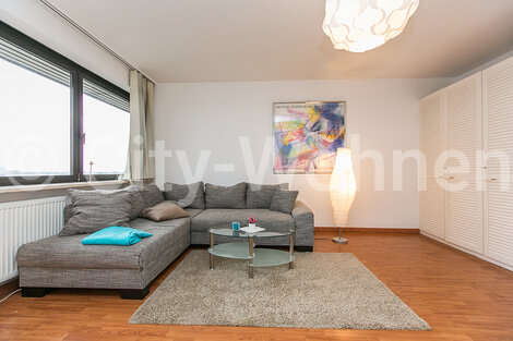 furnished apartement for rent in Hamburg Uhlenhorst/Hamburger Straße. living