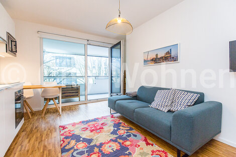 furnished apartement for rent in Hamburg Altona/Sommerhuder Straße. living room