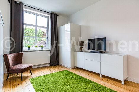 moeblierte Wohnung mieten in Hamburg Barmbek/Pfenningsbusch. Wohnzimmer
