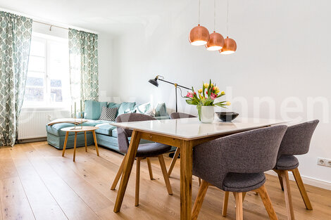 furnished apartement for rent in Hamburg Barmbek/Alter Teichweg. living room