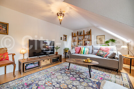 moeblierte Wohnung mieten in Hamburg Ottensen/Rolandswoort. 
