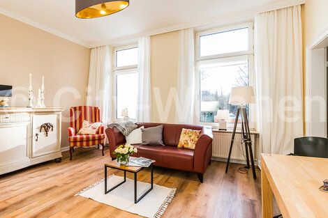 moeblierte Wohnung mieten in Hamburg Uhlenhorst/Uhlenhorster Weg. 