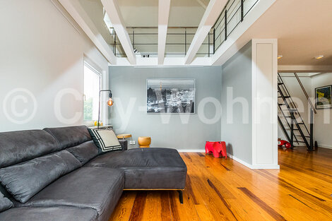 moeblierte Wohnung mieten in Hamburg Hohenfelde/Ifflandstraße. Wohnzimmer
