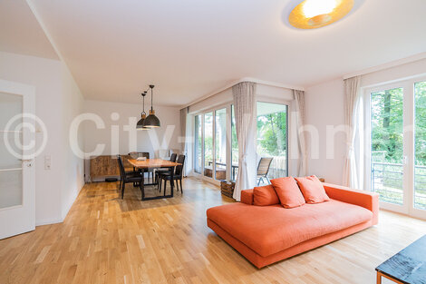 Alquilar apartamento amueblado en Hamburgo Wellingsbüttel/Lockkoppel.