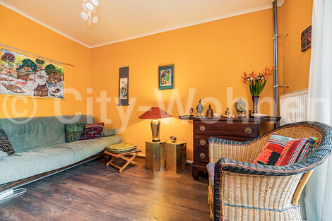 moeblierte Wohnung mieten in Hamburg St. Georg/Koppel. Wohnzimmer