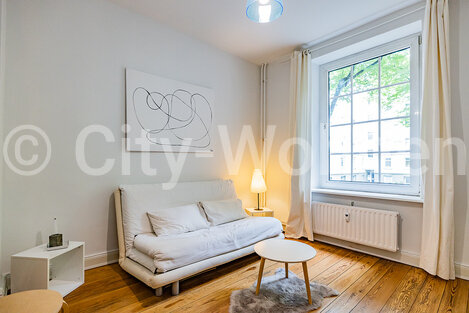 Alquilar apartamento amueblado en Hamburgo Eimsbüttel/Wrangelstraße. salón