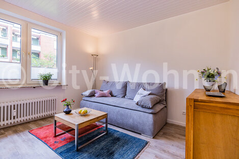 moeblierte Wohnung mieten in Hamburg Niendorf/Garstedter Weg. Wohnbereich