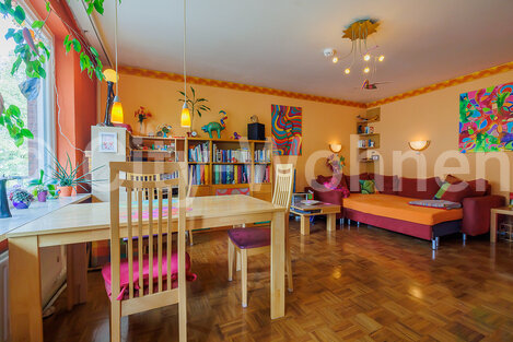 moeblierte Wohnung mieten in Hamburg Eimsbüttel/Emilienstraße. Wohnen & Essen