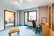 moeblierte Wohnung mieten in Hamburg Barmbek/Schwalbenstraße. Arbeitszimmer 5 (klein)