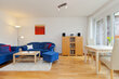 furnished apartement for rent in Hamburg St. Georg/Lohmühlenstraße.  living room 7 (small)