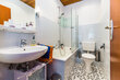 furnished apartement for rent in Hamburg Winterhude/Baumkamp.  bathroom 2 (small)