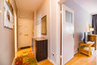 furnished apartement for rent in Hamburg Barmbek/Meisenstraße. hall 4 (small)