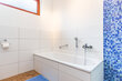 furnished apartement for rent in Hamburg Lemsahl-Mellingstedt/Raamkamp.  bathroom 4 (small)