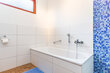 furnished apartement for rent in Hamburg Lemsahl-Mellingstedt/Raamkamp. bathroom 5 (small)