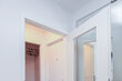 furnished apartement for rent in Hamburg Uhlenhorst/Winterhuder Weg.  hall 5 (small)