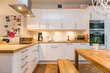 Alquilar apartamento amueblado en Hamburgo Hafencity/Am Sandtorpark.  cocina-comedor 6 (pequ)
