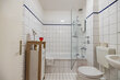 furnished apartement for rent in Hamburg Barmbek/Langenrehm. bathroom 4 (small)