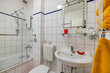 furnished apartement for rent in Hamburg Barmbek/Langenrehm.  bathroom 5 (small)