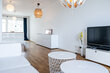 furnished apartement for rent in Hamburg Hafencity/Yokohamastraße.  living & dining 13 (small)
