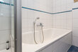 furnished apartement for rent in Hamburg Ottensen/Nöltingstraße. bathroom 8 (small)