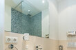 furnished apartement for rent in Hamburg Harvestehude/Parkallee. bathroom 7 (small)