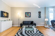 furnished apartement for rent in Hamburg Harvestehude/Parkallee. living room 14 (small)