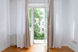 moeblierte Wohnung mieten in Hamburg Hohenfelde/Eilenau. Balkon 4 (klein)