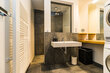 furnished apartement for rent in Hamburg Ottensen/Friedensallee. bathroom 4 (small)