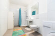furnished apartement for rent in Hamburg Lokstedt/Veilchenweg.  bathroom 4 (small)