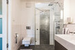 furnished apartement for rent in Hamburg Hafencity/Am Sandtorpark.  bathroom 11 (small)
