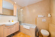furnished apartement for rent in Hamburg Fuhlsbüttel/Niedernstegen. bathroom 6 (small)