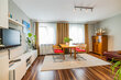 furnished apartement for rent in Hamburg Fuhlsbüttel/Niedernstegen. living & dining 10 (small)