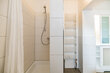 moeblierte Wohnung mieten in Hamburg Berne/Dompfaffenweg. Badezimmer 6 (klein)