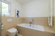 furnished apartement for rent in Hamburg Niendorf/Schwabenstieg.  bathroom 4 (small)