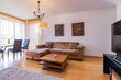 furnished apartement for rent in Hamburg Uhlenhorst/Finkenau.  living & dining 10 (small)
