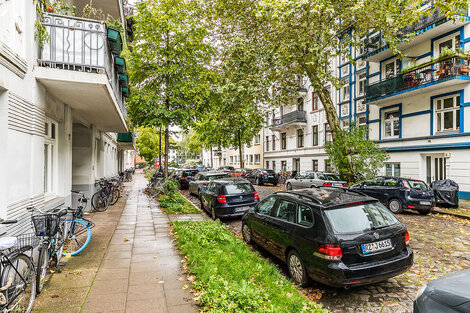 Schöner Altbaubestand mit Balkonen im Stadtteil Hamburg-Eimsbüttel - Möblierte Wohnungen von City-Wohnen